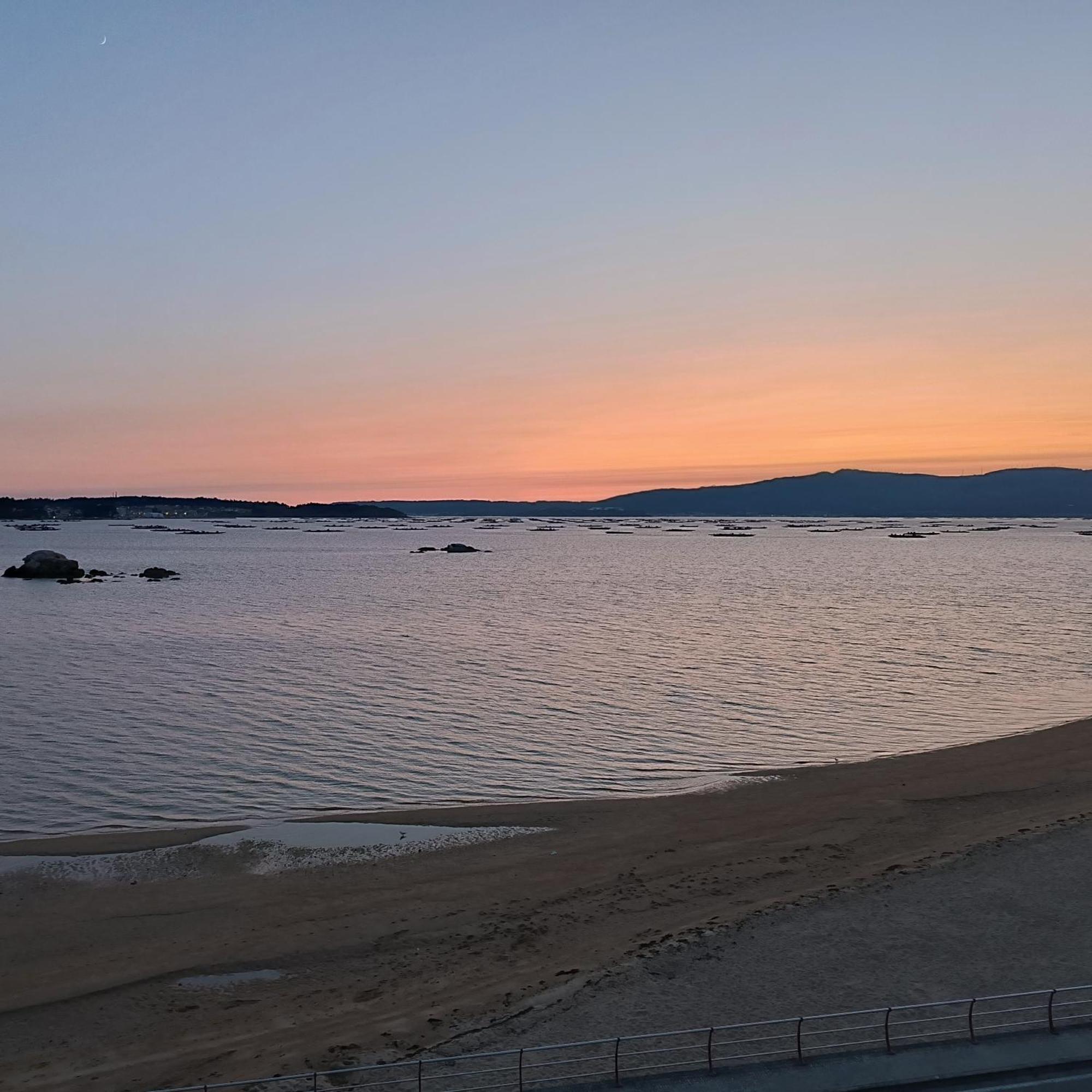 Апартаменты Mirador Mar De Castelao, 1ª Linea De Playa Urbana Вильянуэва-де-Ароса Экстерьер фото
